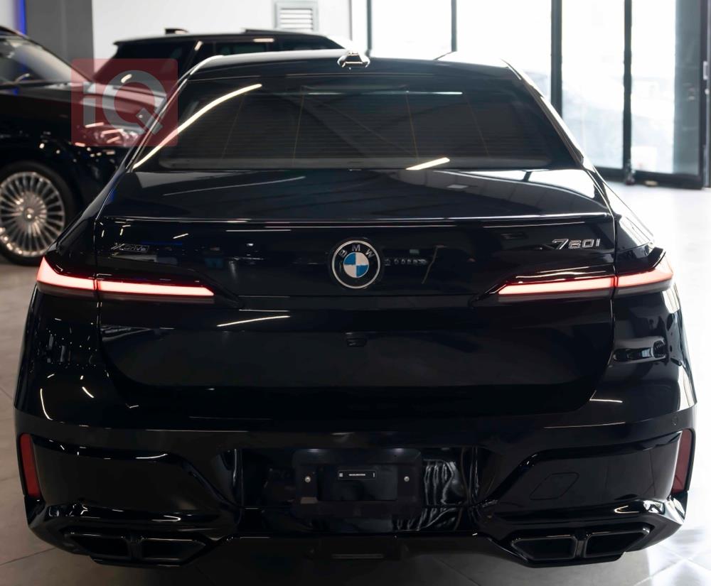 بي ام دبليو الفئة 7